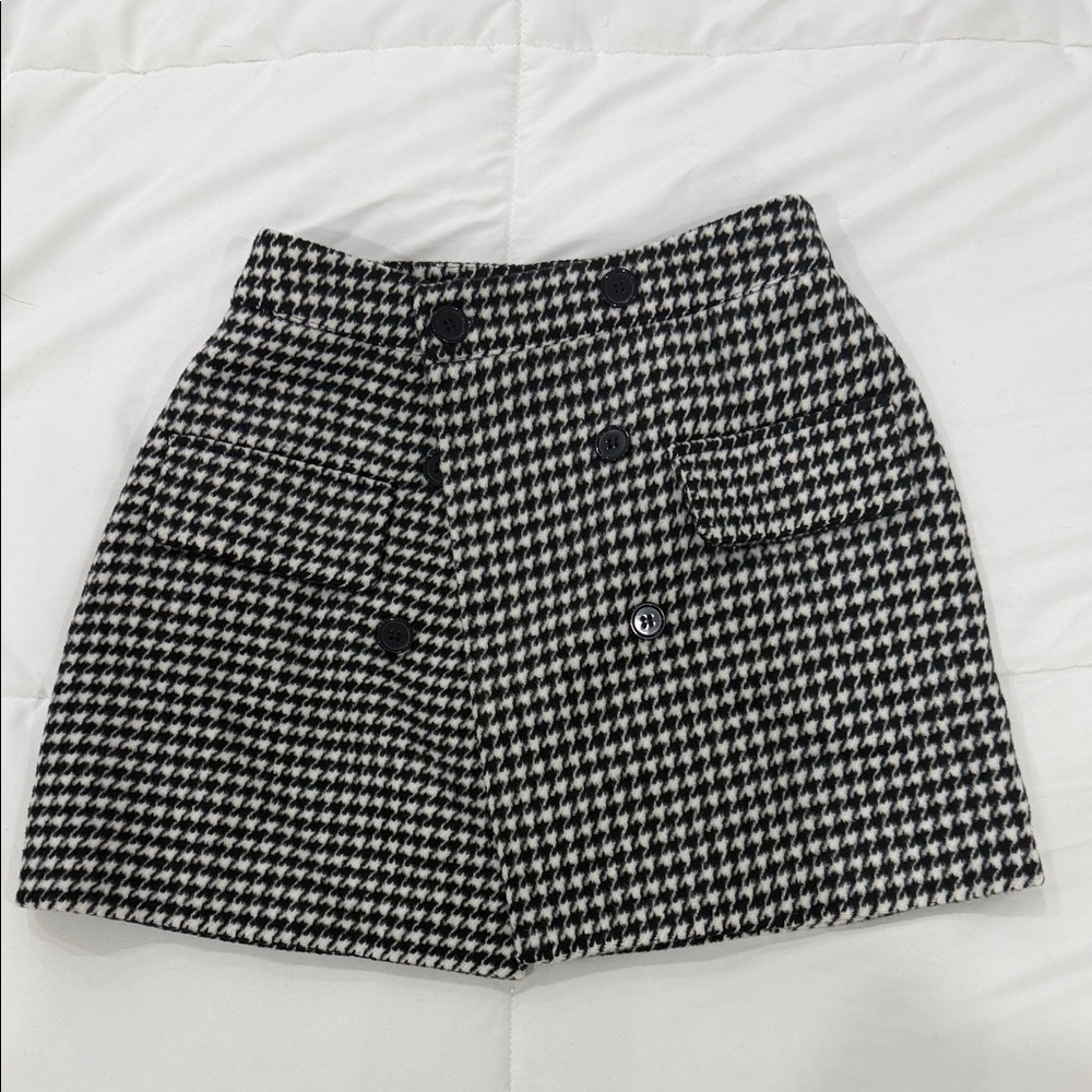 FOREVER21  Black and White Houndstooth Women's Skirt